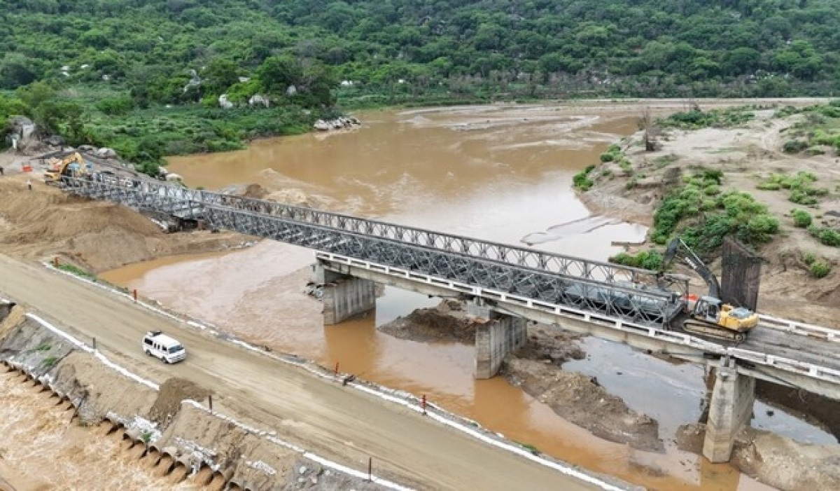 Reconstruye SICT 68 puentes en Guerrero para mejorar conectividad y movilidad regional