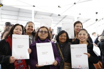 Clara Brugada impulsa acceso a vivienda digna con más de 5 mil créditos y escrituras en CDMX