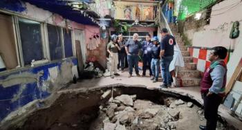 Gobierno de CDMX atiende hundimiento en predio de Miguel Hidalgo y apoya a familias afectadas