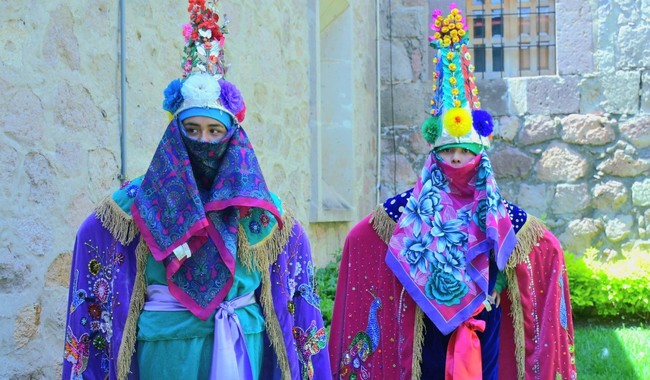 Nahuatzen celebra el primer Encuentro de Danzas de Moros y Comunidades para preservar la cultura purépecha