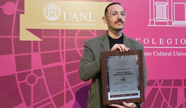 David Anuar gana el Premio Iberoamericano de Poesía 2025 por su obra Niño alien