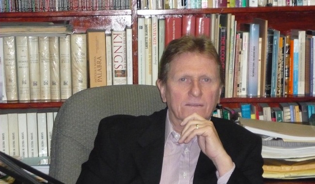 Patrick Johansson recibe el Premio Internacional Alfonso Reyes 2025 por su labor en la difusión del náhuatl