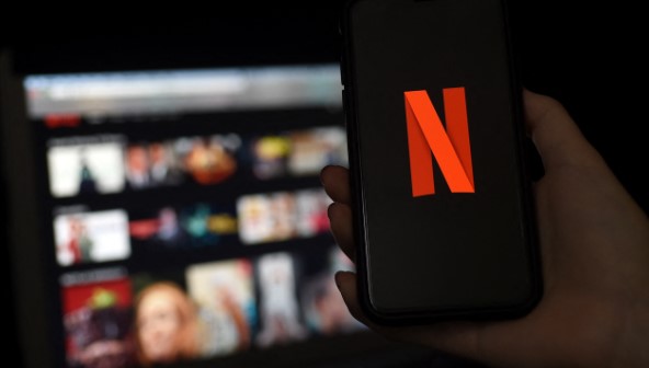 Netflix usa inteligencia artificial para crear efectos visuales en El Eternauta