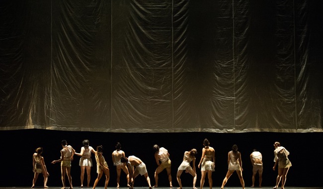 La compañía Sunny Savoy presenta 'Otro sitio' en el Palacio de Bellas Artes