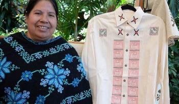Feria 'De puntada en puntada' celebra el bordado indígena en el Museo Nacional de Culturas Populares