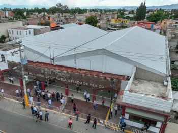 Gobierno del Estado de México moderniza mercado de Chiautla con inversión de 19.6 mdp