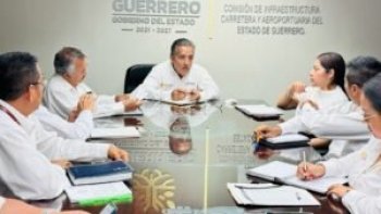 Guerrero refuerza capacidad de respuesta ante afectaciones por lluvias en carreteras estatales