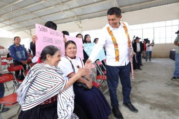 Gobernador Salomón Jara Cruz refuerza conectividad y servicios en Tamazulápam del Espíritu Santo