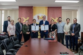 UPCH y Universidad de Xalapa firman convenio para impulsar innovación académica