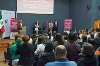 Realizan 12o Foro Estatal de Lactancia Materna en el Estado de México