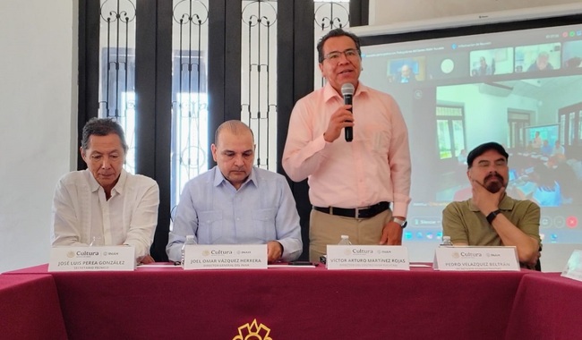 Víctor Arturo Martínez Rojas asume dirección del Centro INAH Yucatán