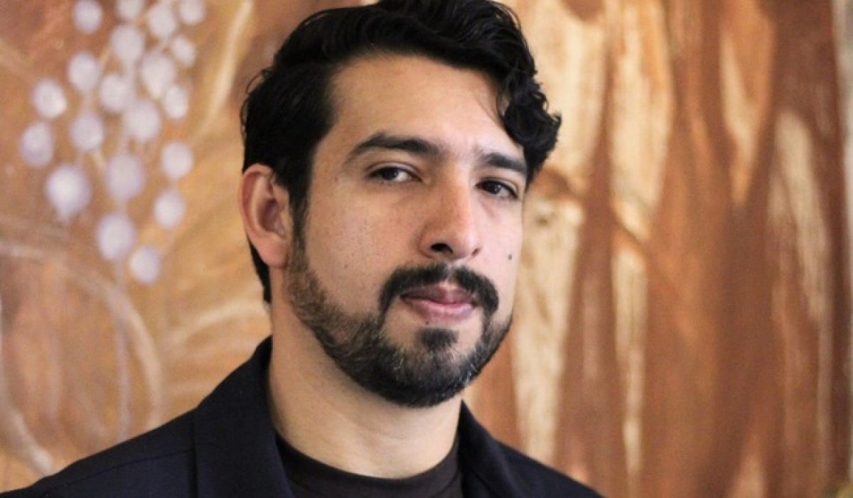 Roberto Abad gana el Premio Bellas Artes de Narrativa Colima 2025 por su libro Umbral
