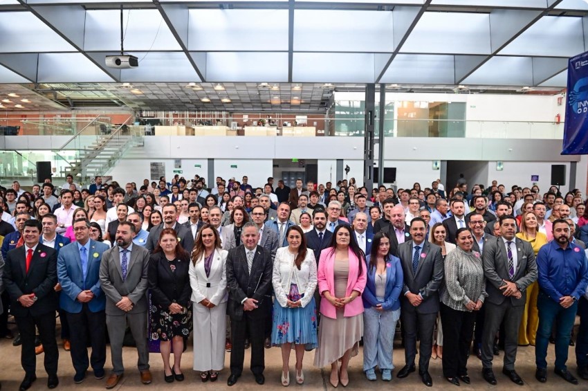 Tere Jiménez impulsa innovación y entrega el Premio Estatal de Tecnología 2025 en Aguascalientes
