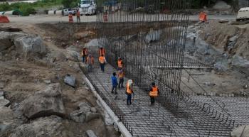 SICT reconstruye 75 puentes en Guerrero para pueblos de la Mixteca y Amuzgo