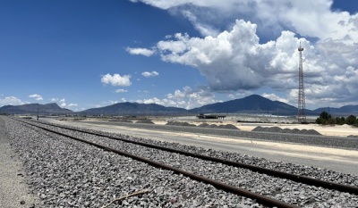 SICT y Guanajuato firman convenio para liberar derecho de vía del tren de pasajeros Querétaro–Irapuato