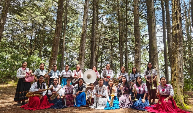 Por donde pasa la luna: concierto histórico de mujeres indígenas en Bellas Artes