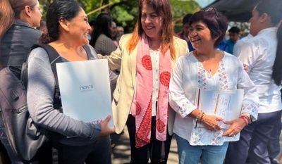 Sedatu, Insus y Morelos entregan 488 escrituras; meta sexenal: 1 millón de títulos para hogares