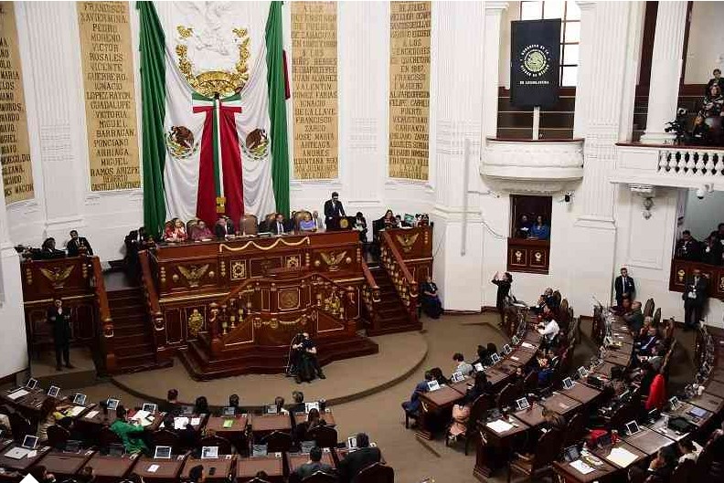 Rinden protesta 137 nuevas personas juzgadoras y magistradas del Poder Judicial de la CDMX