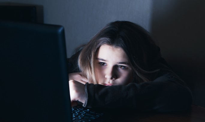 Pediatras alertan de casos de acoso y ciberacoso desde los ocho años en España
