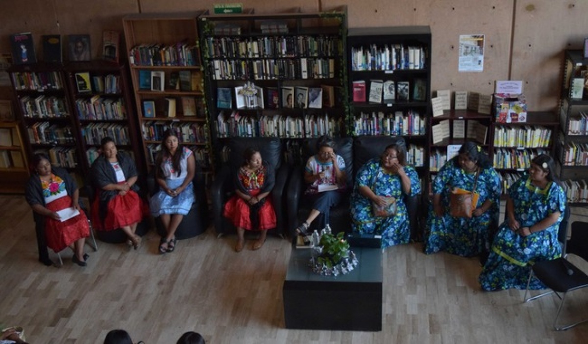 Cecut conmemora Día Internacional de la Mujer Indígena con conversatorio y lectura en voz alta