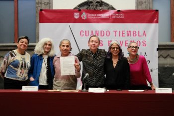 CDMX inaugura exposición de muñecas de tela que honran a costureras del sismo de 1985