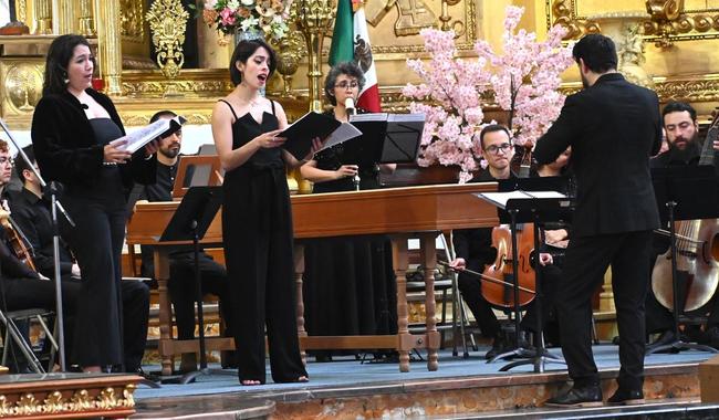 Solistas Ensamble celebra Fiestas Patrias con concierto de música mexicana y mariachi