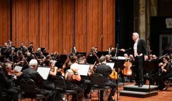 La Orquesta Sinfónica Nacional presenta el programa Cruzando fronteras en Bellas Artes