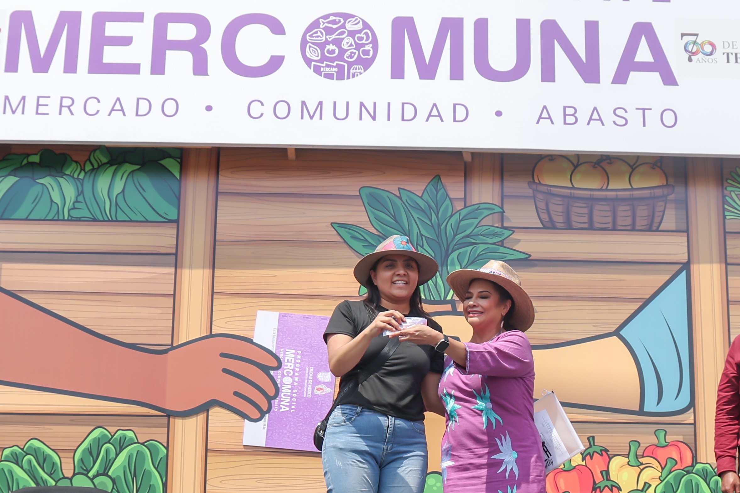 Clara Brugada alcanza 150 mil beneficiarios con vales Mercomuna en CDMX