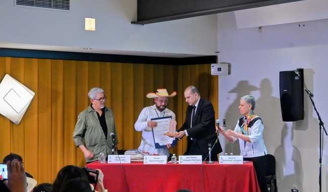 Inicia el XXI Foro Internacional de Música Tradicional con homenaje a David Durán en la FILAH 2025