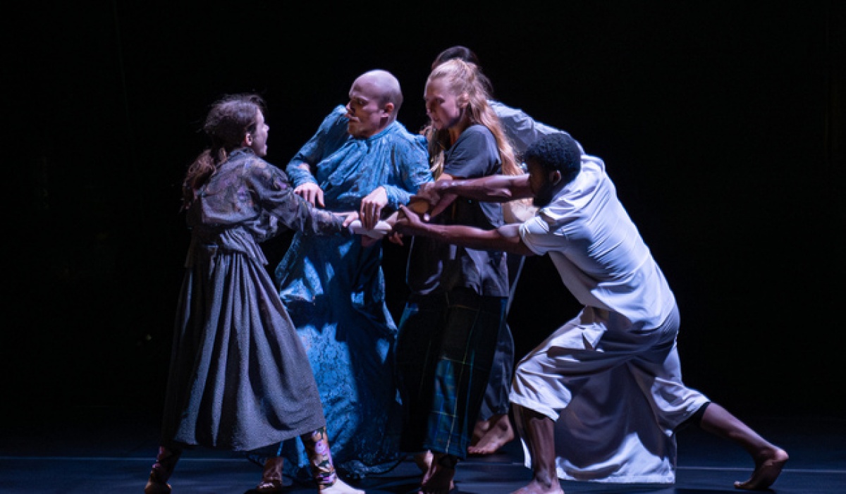 VOID de Wim Vandekeybus se presenta en el Teatro Julio Castillo y abrirá el Festival Lila López 2025