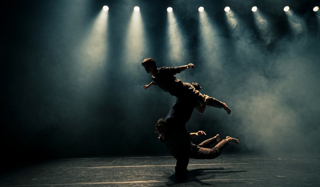 Melancholy Dance Company presenta 0g en el Teatro de la Danza Guillermina Bravo