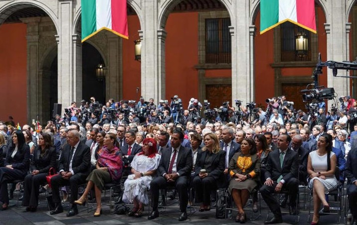 Reacomodos en Morena durante el primer informe de Claudia Sheinbaum generan especulación política