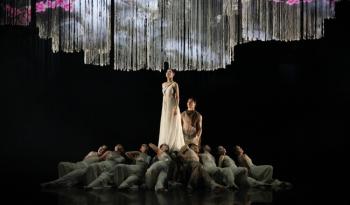 Jajack Movement llega a México con ‘Samsara of Blossom’, espectáculo multisensorial del Circuito Cervantino