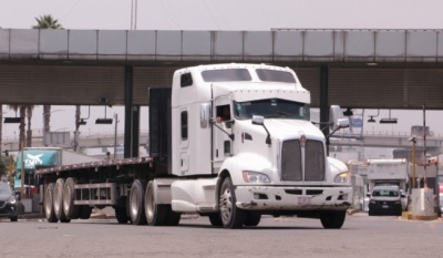 SICT autoriza permisos provisionales de circulación para unidades de autotransporte federal mientras se entregan placas