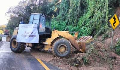 SICT libera 103 de 108 tramos carreteros afectados por lluvias en cinco estados