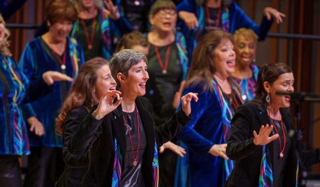 Voces sin fronteras: coros femeninos de San Diego y Tijuana celebran el Día Mundial del Canto en el Cecut