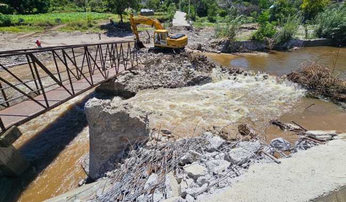 Cierra temporalmente el Puente López Portillo en Álamo por daños estructurales tras lluvias