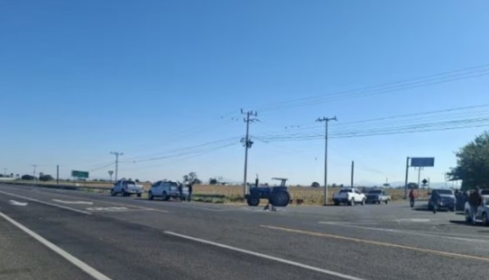 SICT informa liberación de carreteras y plazas de cobro tras bloqueos de productores agrícolas