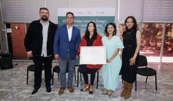 Yunuen Díaz gana el Premio Bellas Artes de Ensayo Literario José Revueltas 2025 por 'La tierra en la boca'