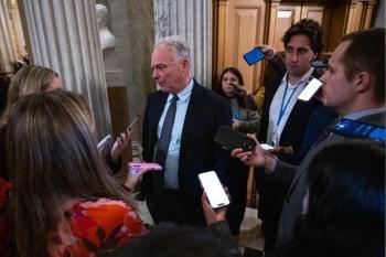 Senado de Estados Unidos aprueba iniciar el debate para poner fin al cierre de gobierno más largo en su historia