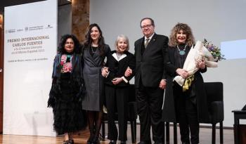 Gioconda Belli recibe el Premio Internacional Carlos Fuentes 2025 a la Creación Literaria en el Idioma Español