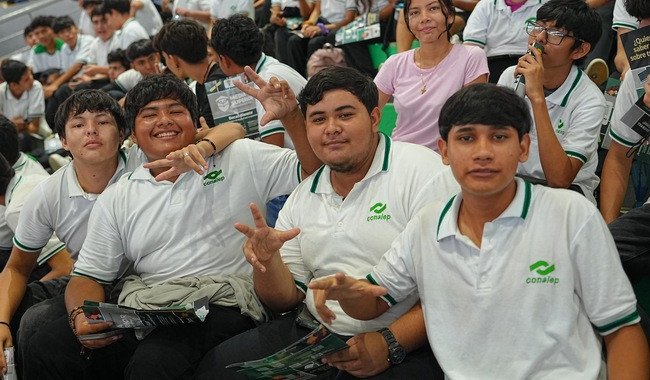 SEP presenta revista digital Bachiller para fomentar lectura y diálogo docente en Educación Media Superior