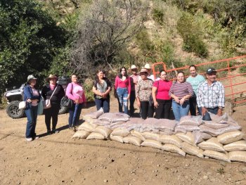 Gobierno de Chihuahua entrega paquetes alimentarios a 200 familias indígenas de Ocampo