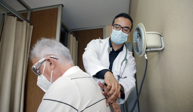 IMSS fortalece diagnóstico y tratamiento de EPOC con terapias inhaladas de vanguardia