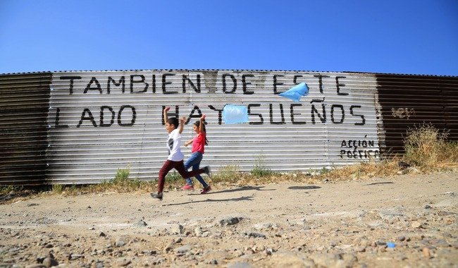 Analizarán experiencias de juego en niñez migrante en conversatorio del Cecut