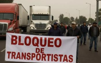 Bloqueos de transportistas en México generan afectaciones mientras Sheinbaum afirma que hay diálogo