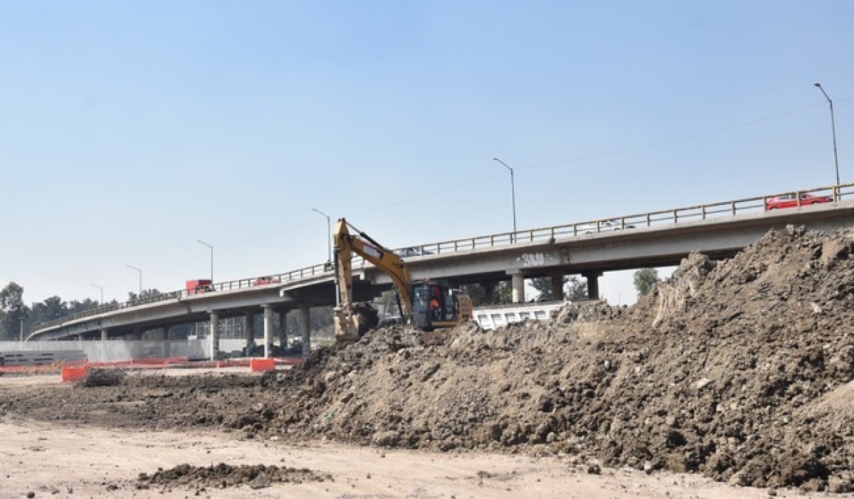 Reconstrucción de puentes Alameda Oriente mejorará movilidad entre Ciudad de México y Edomex