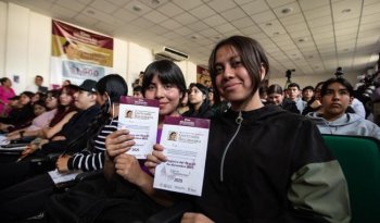 Gobierno de México lanza Beca Gertrudis Bocanegra: 1,900 pesos bimestrales para transporte universitario en Michoacán