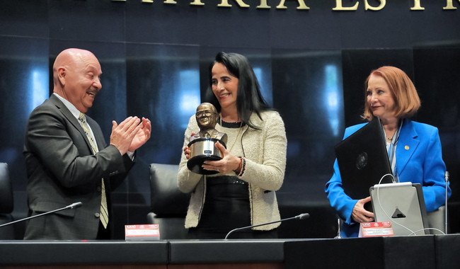 Código Infarto del IMSS reduce 68% mortalidad por infarto en 10 años; reconocen a su creadora