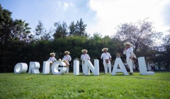 Inicia Encuentro de Arte Textil Mexicano 2025 con ceremonia wixárika en Los Pinos